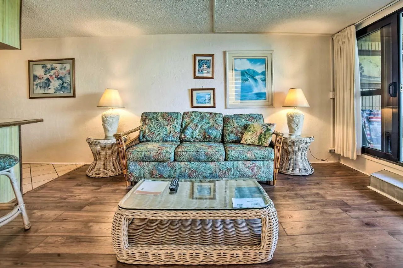 Apartment Beachfront Lahaina Condo Pool And Grill Access Kahana