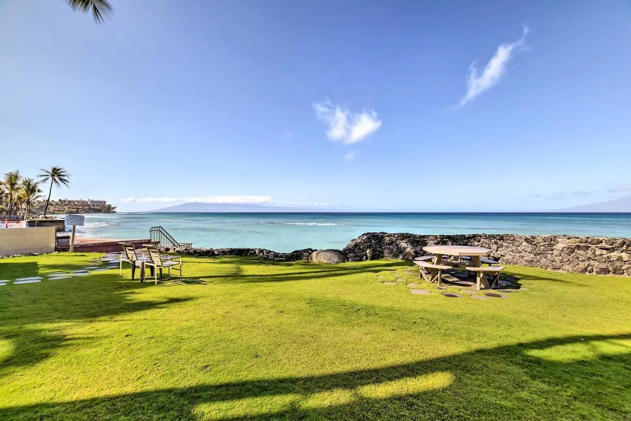 Apartment Beachfront Lahaina Condo Pool And Grill Access Kahana