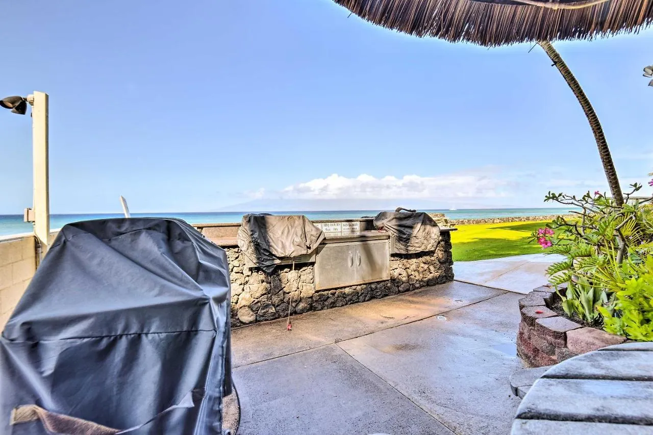 Beachfront Lahaina Condo Pool And Grill Access Kahana شقة